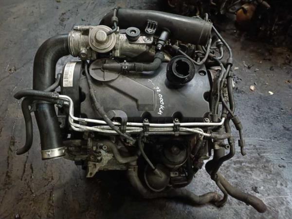 MOTEUR VW 1.9TDI - Vue 1